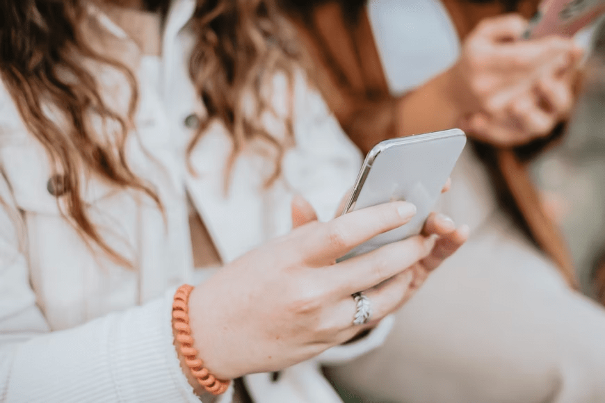 Como funcionam os serviços online para comprar dólar com praticidade e segurança