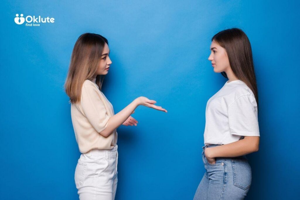 Gestos com as mãos que facilitam a comunicação e promovem o entendimento