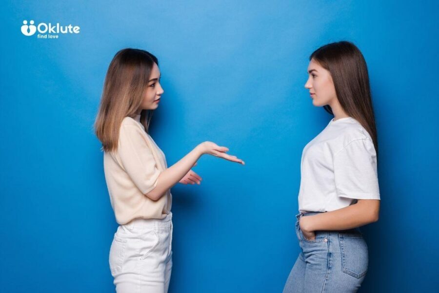 Gestos com as mãos que facilitam a comunicação e promovem o entendimento
